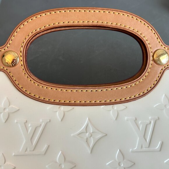 Louis Vuitton Roxbury Drive Monogram Vernis Perle Clutch Hand bag - Picture 8 of 9